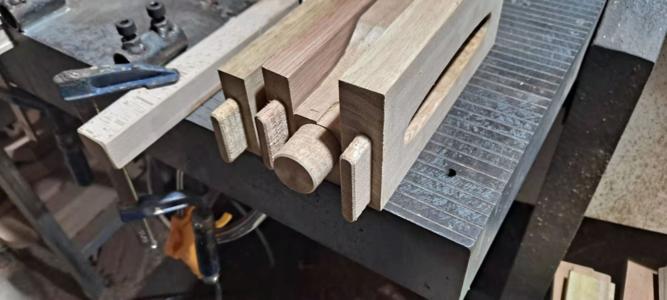 木工數(shù)控開榫機分類